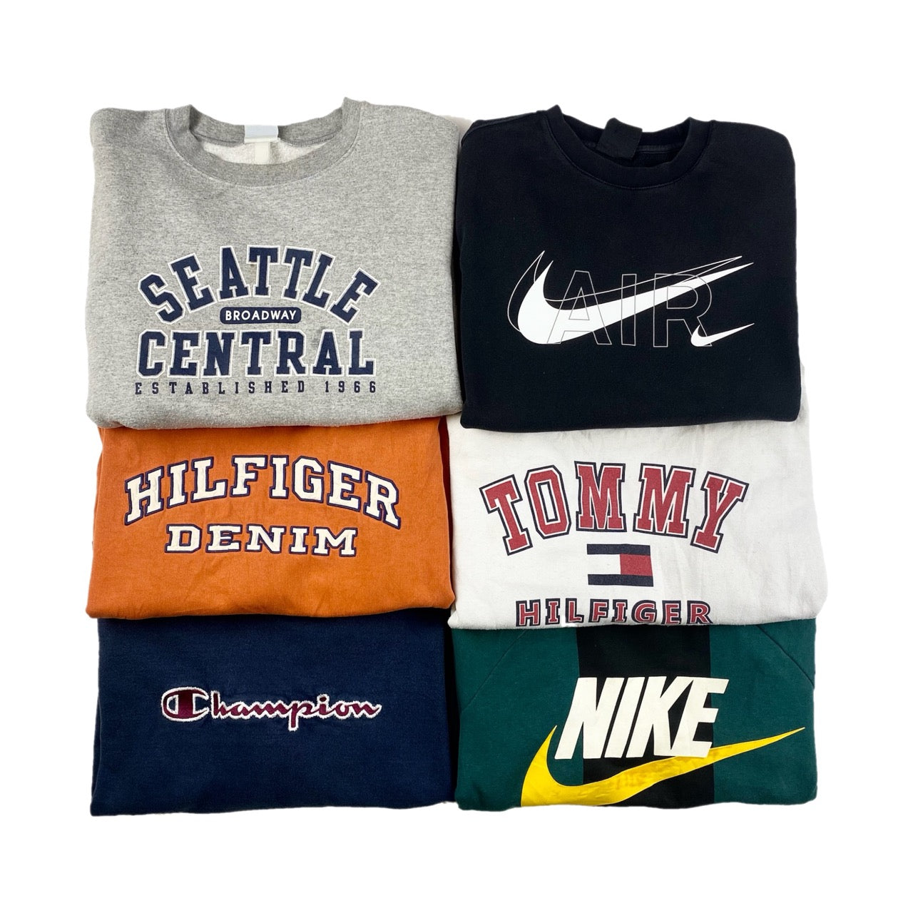 Lot de sweatshirts vintage Nike, Tommy Hilfiger, Champion – United Vintage